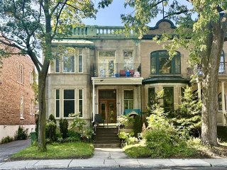504 Av. Bloomfield