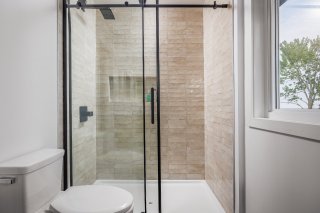 Salle de bains attenante à la CCP