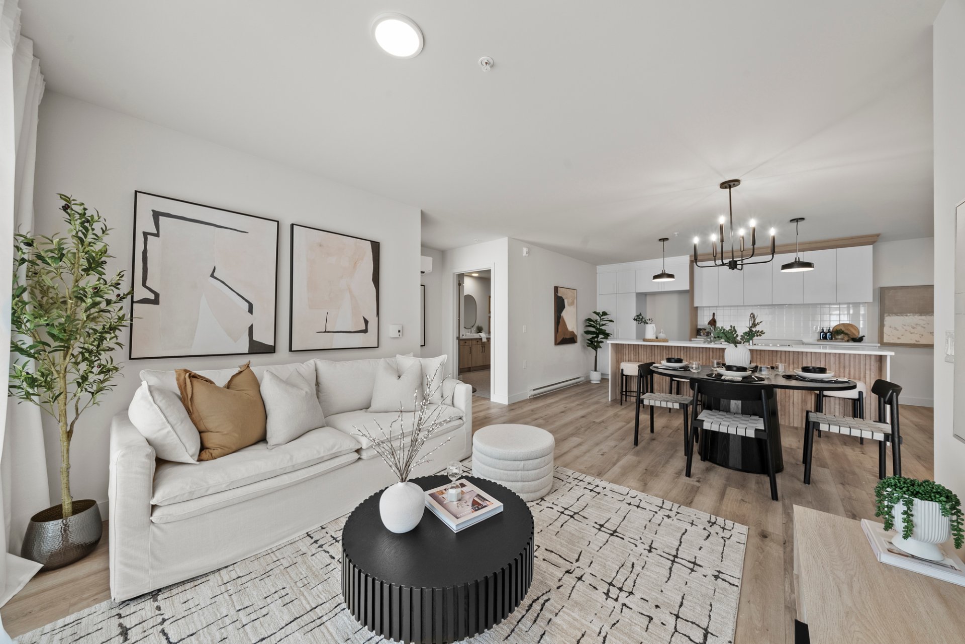 #409 - 1655 Rue Bossé