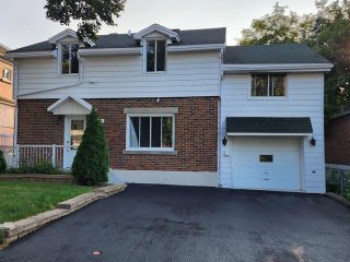 10648 Av. de Cobourg