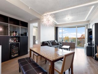 #402 - 275 Rue Étienne-Lavoie