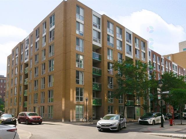 #551 - 98 Rue Charlotte