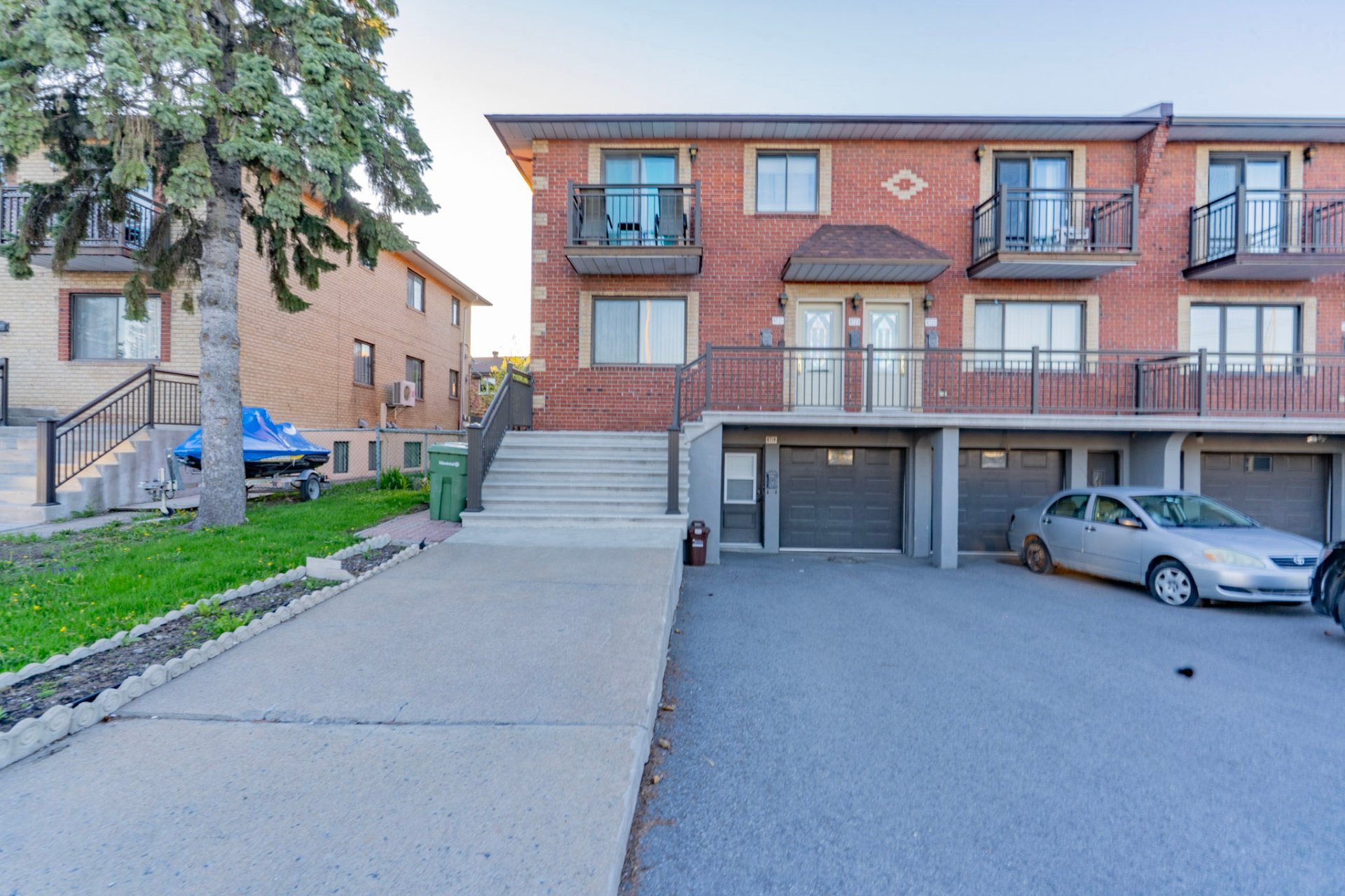 8719 Boul. Maurice-Duplessis