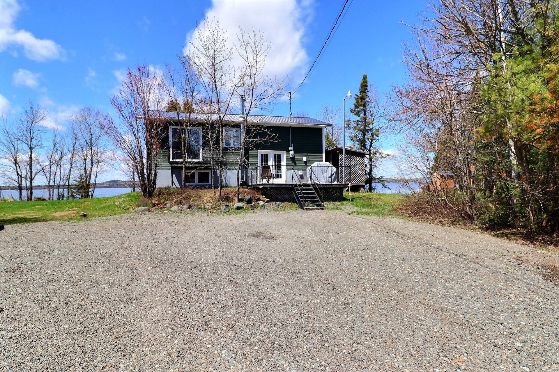 1002 Rue Gaudet