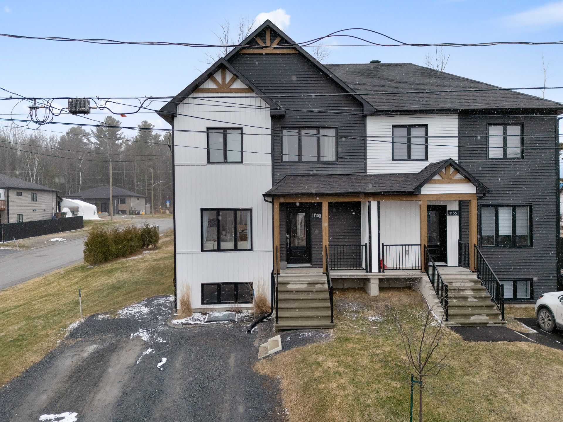 1159 Rue Bérubé