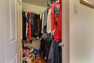 Walk-in closet
