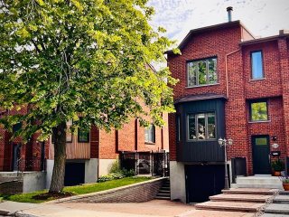 6600 Rue Lacroix