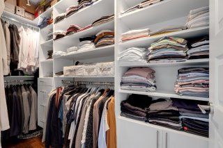 Walk-in closet