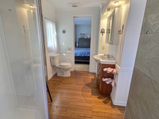 Salle de bains attenante à la CCP