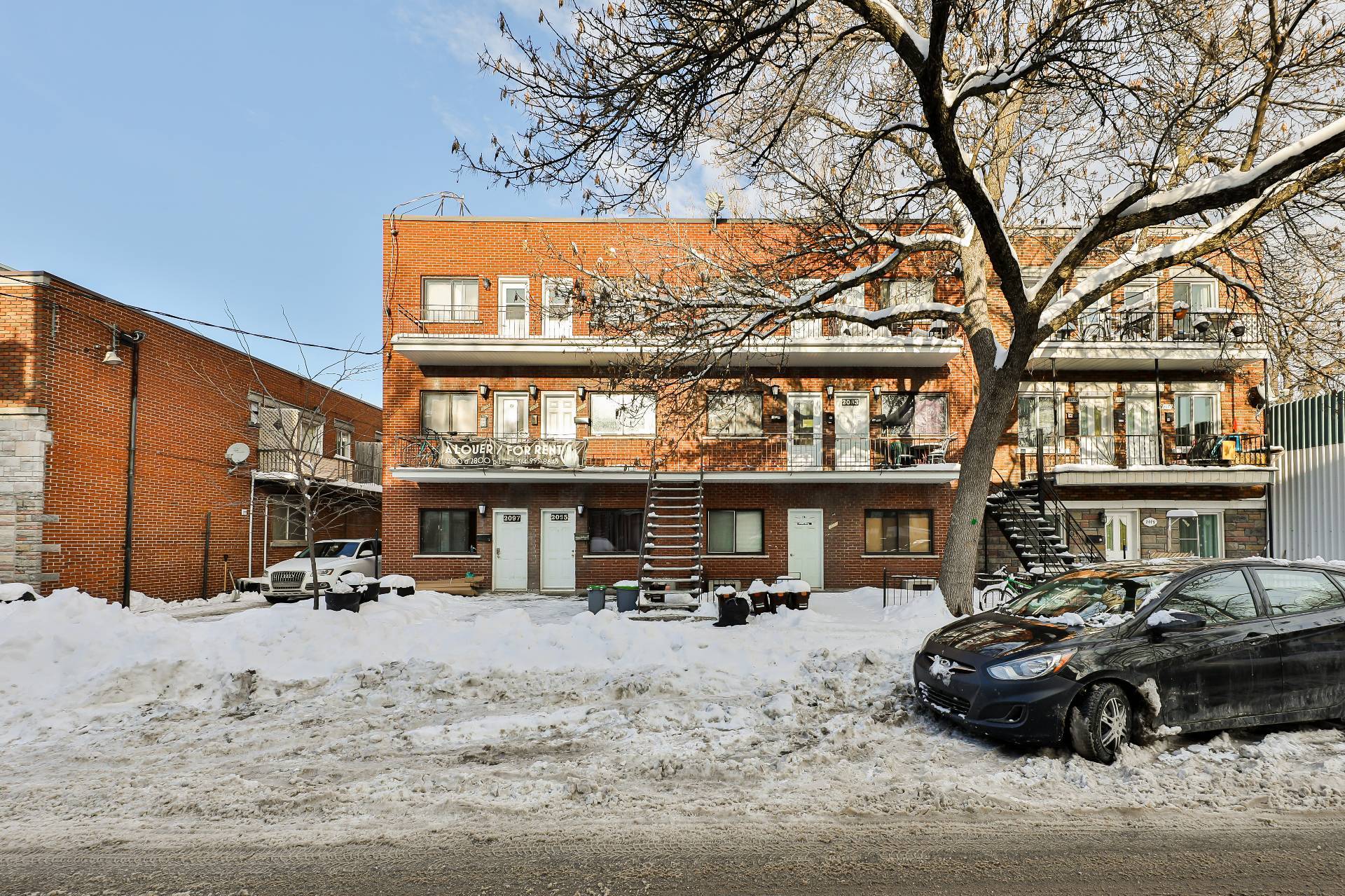 2081 Rue Florian