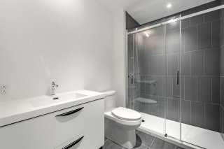 Ensuite bathroom