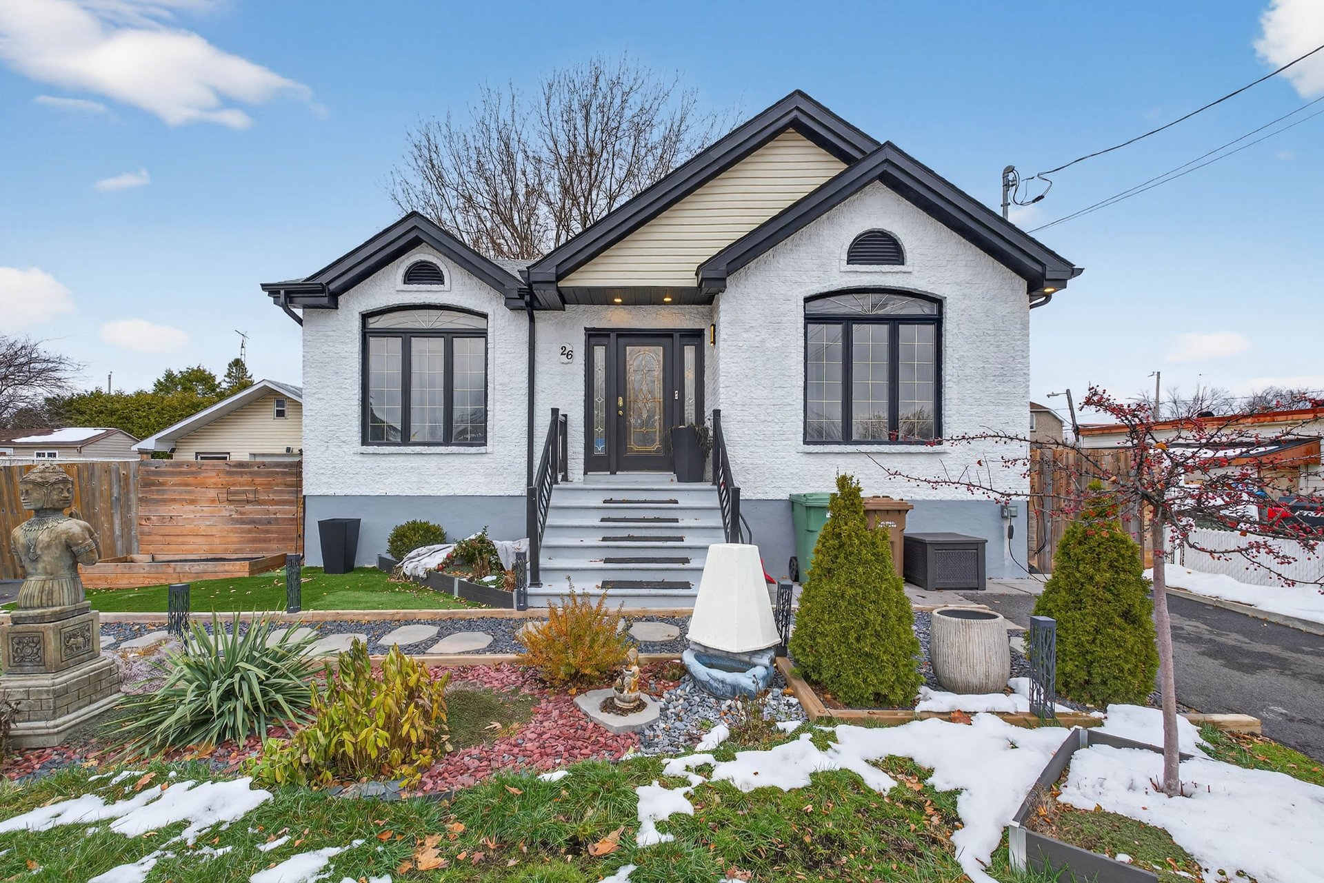 Joelle Bitar / #21776861