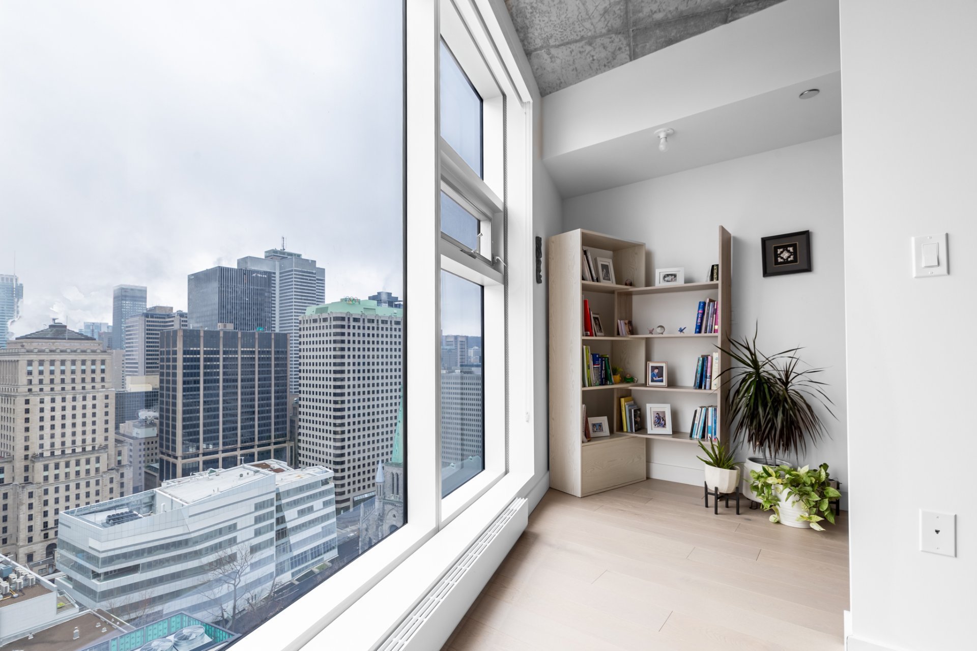 #3208 - 1030 Rue De Bleury