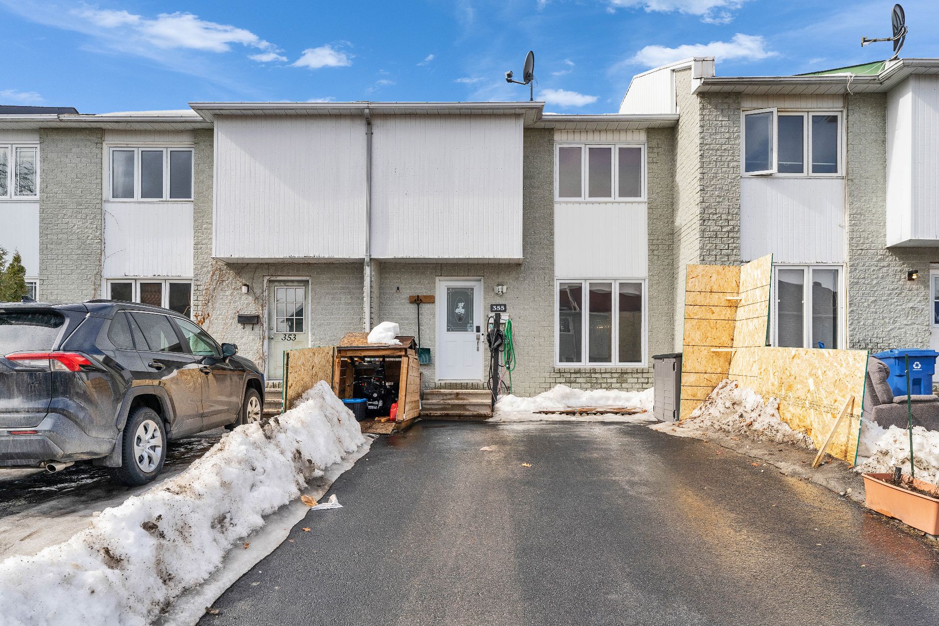 355 Rue Jules-Bordet