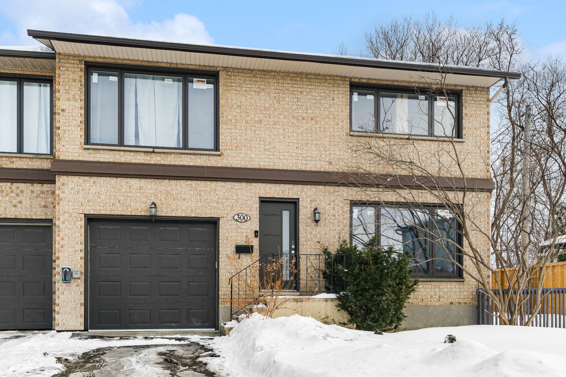300 Rue Jean-Talon