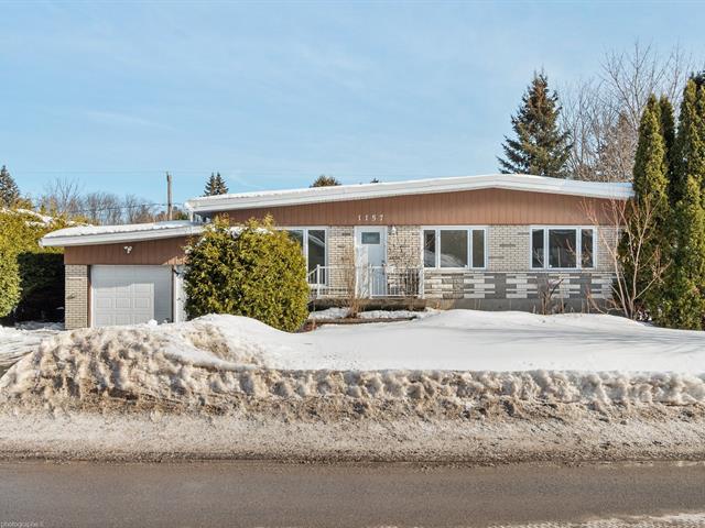 1157 Rue Suzanne