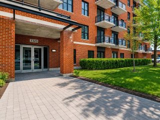 #373 - 2323 Rue Le Caron — photo 1
