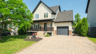 1367 Rue Dozois