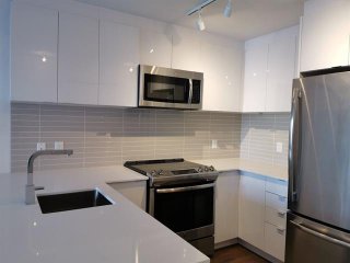 #501 - 1190 Rue MacKay