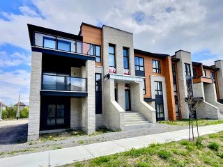 #A - 277 Rue Angèle-Chartrand