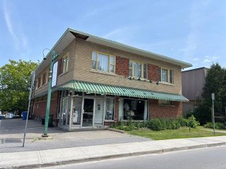 504 Rue Main