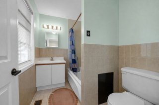 Salle de bains attenante à la CCP