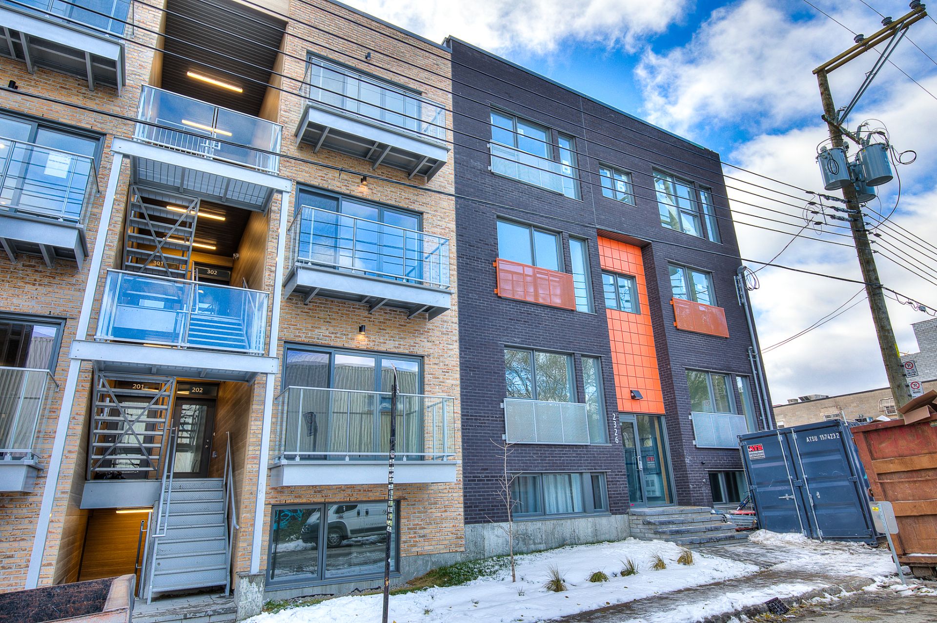 #201 - 2326 Rue Florian