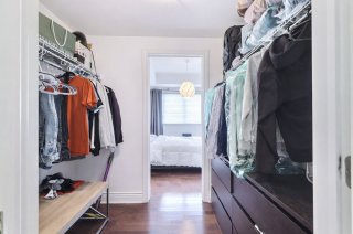 Walk-in closet