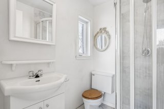 Salle de bains attenante à la CCP