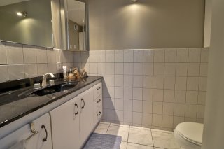 Ensuite bathroom