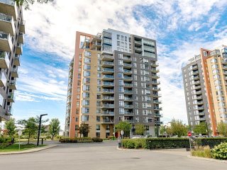 #103 - 2865 Av. du Cosmodôme