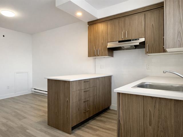 #4 - 7481 Rue Cartier