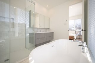 Ensuite bathroom