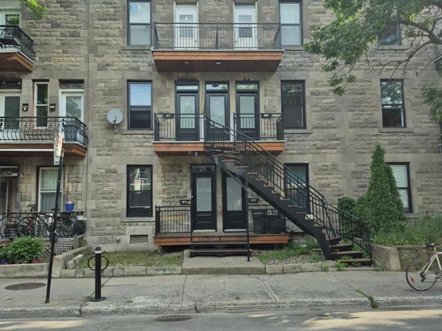 1867 Rue St-Clément