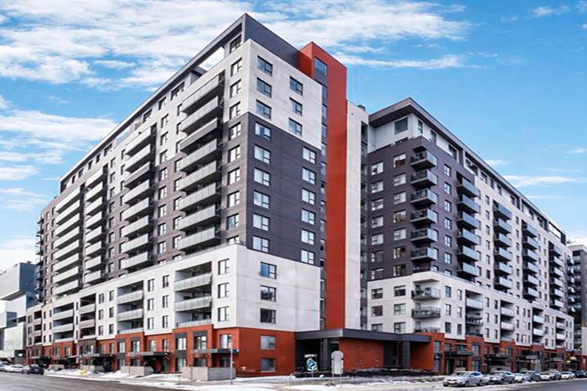 #1402 - 1900 Rue Émile-Martineau