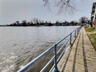 Vue sur l'eau