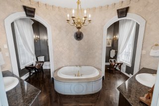 Salle de bains attenante à la CCP