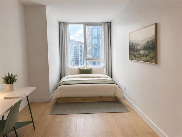 #1613 - 1500 Boul. René-Lévesque O.