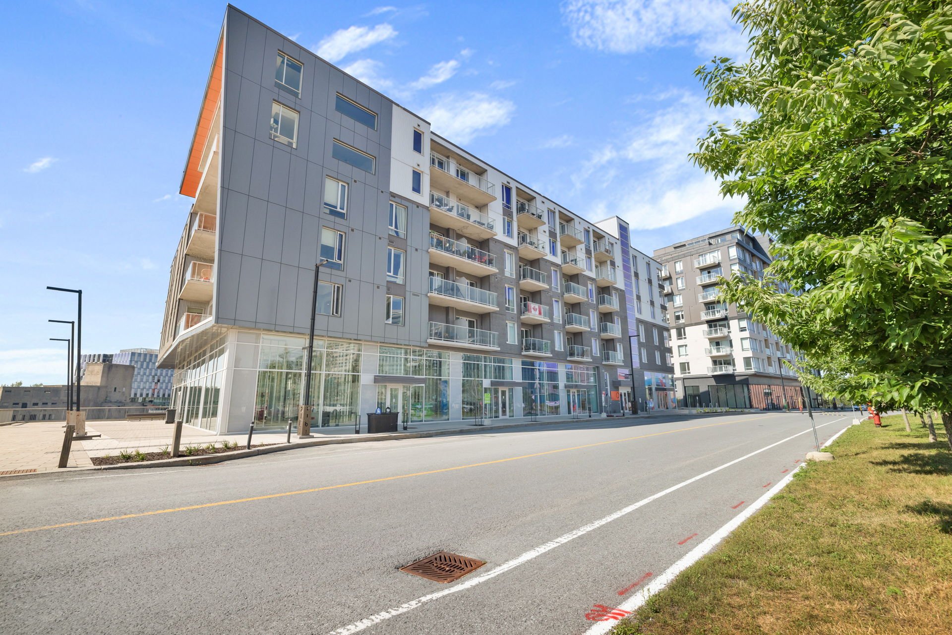 #400 - 40 Rue Jos-Montferrand