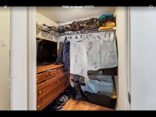 Walk-in closet