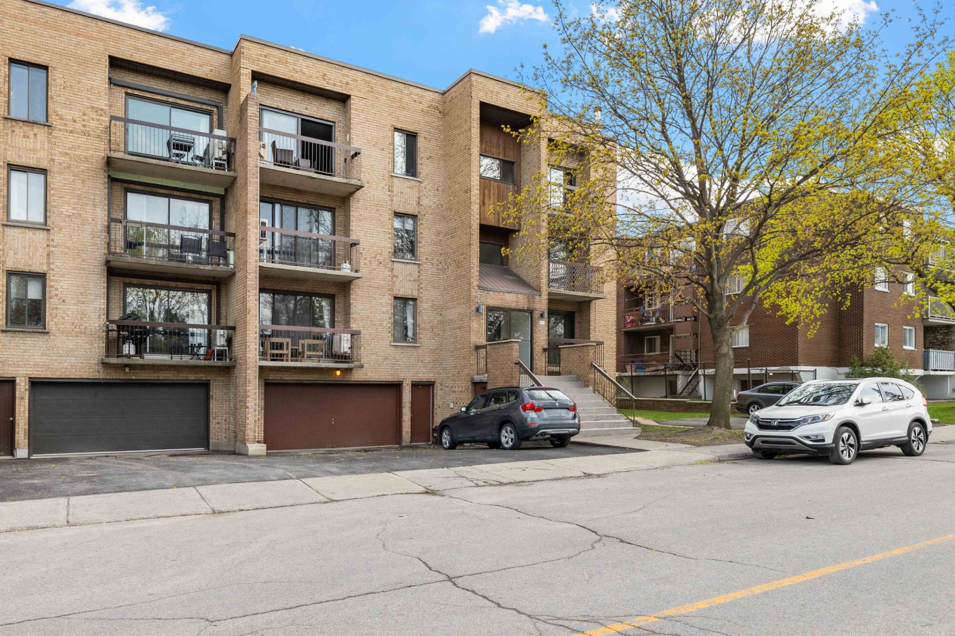 #7 - 6990 Rue Liénart