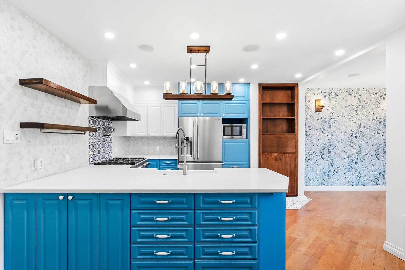 Joelle Bitar / #22573332