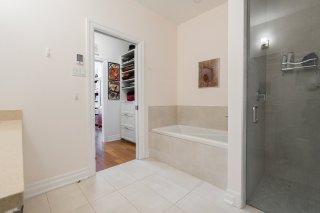 Ensuite bathroom
