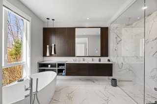 Salle de bains attenante à la CCP