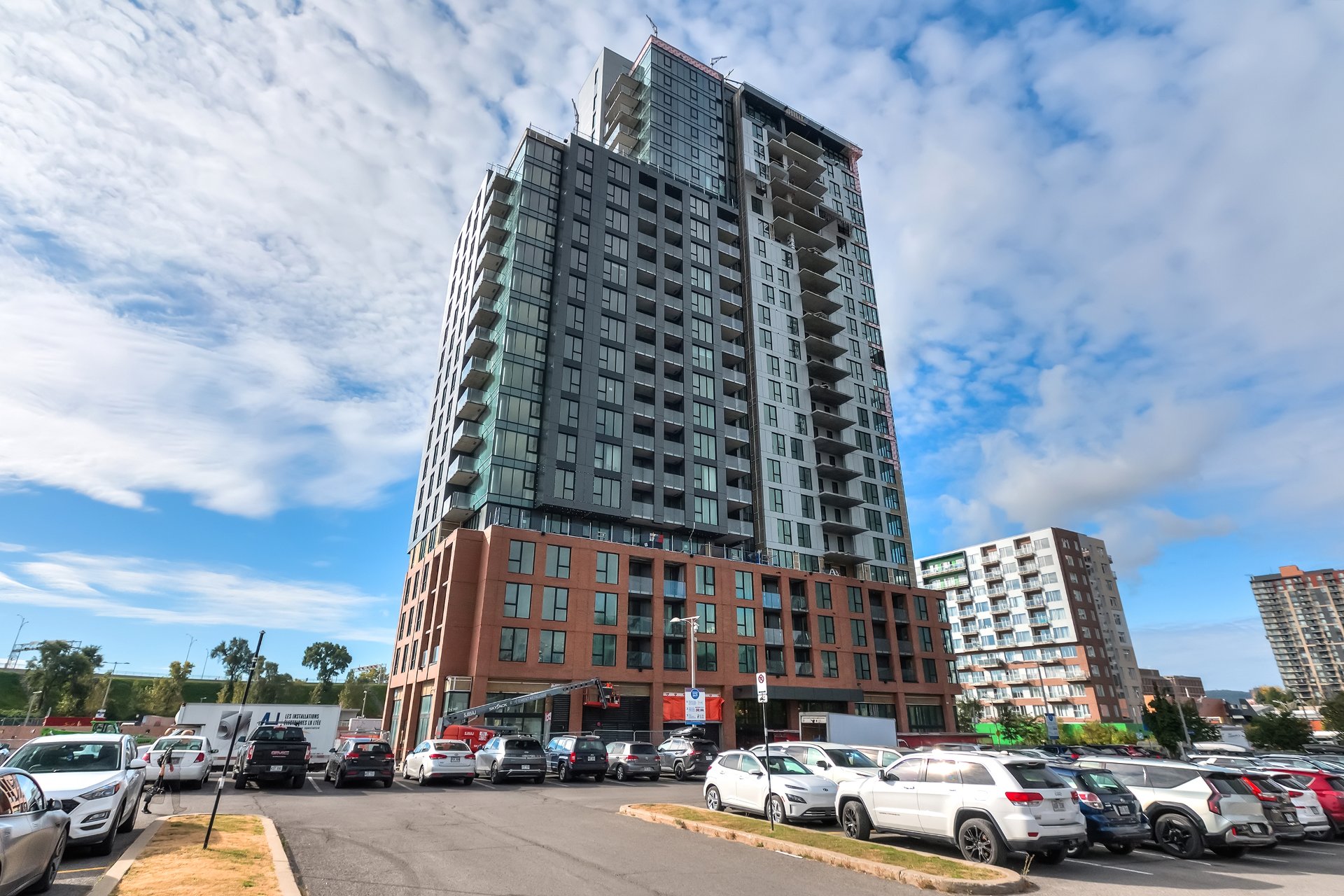 #2206 - 200 Rue Marie-Charles-Le Moyne