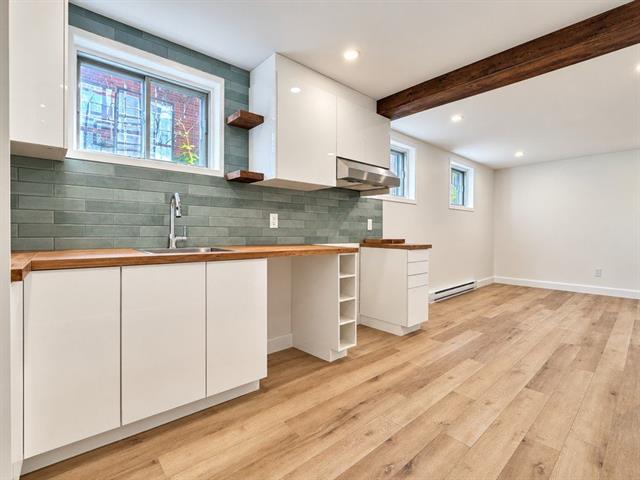 #A - 9955 Av. Larose