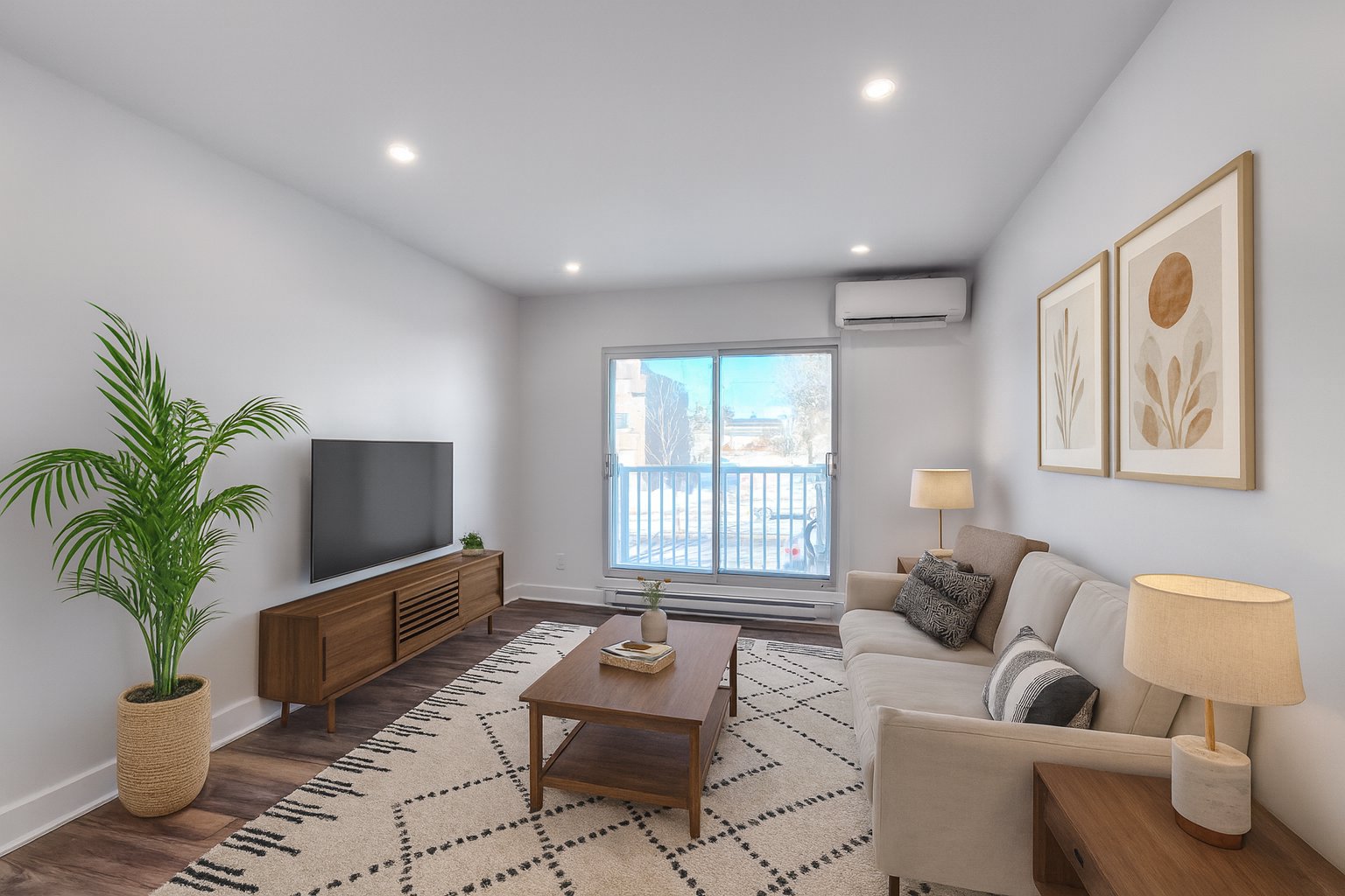 #105 - 5050 Boul. Notre-Dame