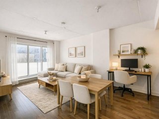 #304 - 2229 Rue Ste-Catherine E. — photo 1