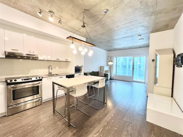 #1106 - 1150 Rue St-Denis