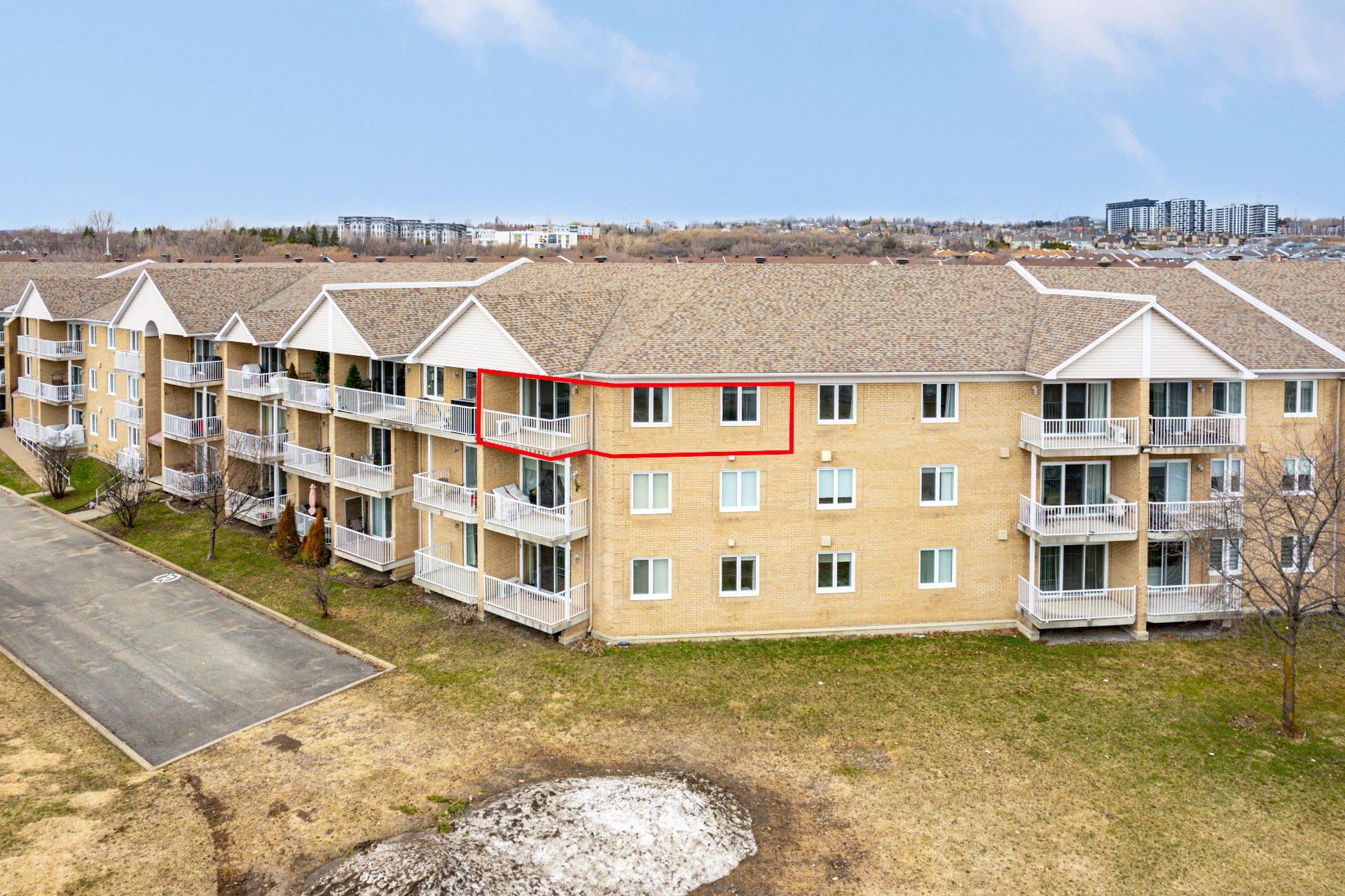 #317 - 6045 Rue de la Griotte